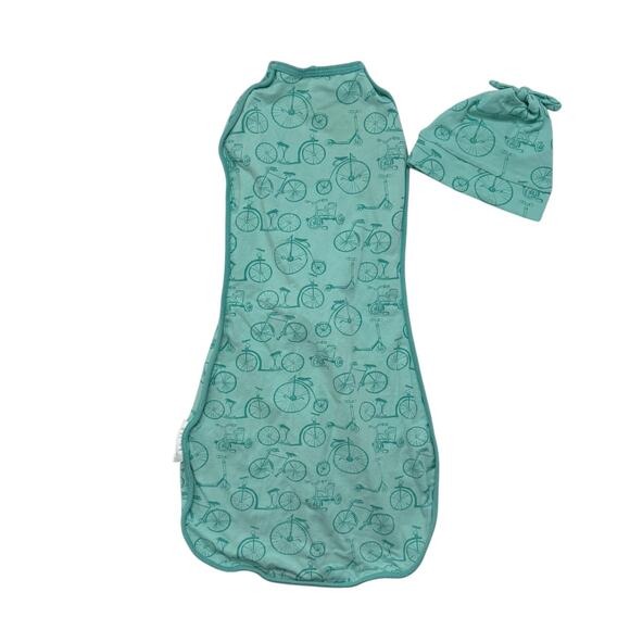 WOOMBIE Bicycle Print Original Big Baby Wearable Blanket Swaddle 14-19lbs Green - Picture 3 of 5